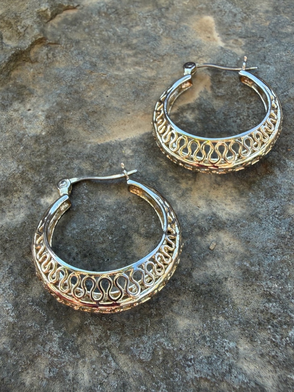 Vintage Sterling Silver Filigree Hoop Earrings